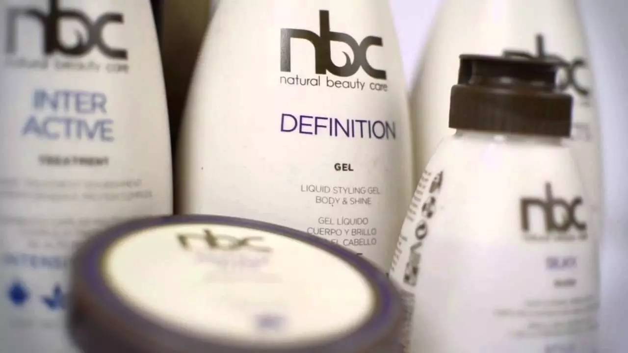 時(shí)尚與消費(fèi)的十字路口 Zara面臨80后女性流失，Nike跨界快時(shí)尚與生活美容